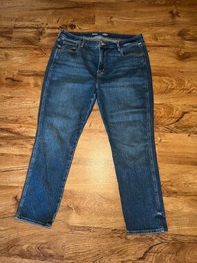 Old Navy High-Rise Vintage Slim Jeans Size 16 Medium Wash Stretch Denim